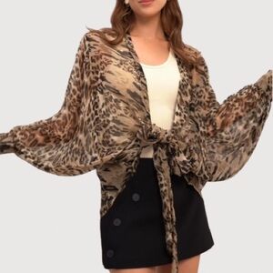 NWT SAACHI LEOPARD TIE FRONT SHEER KIMONO TOP